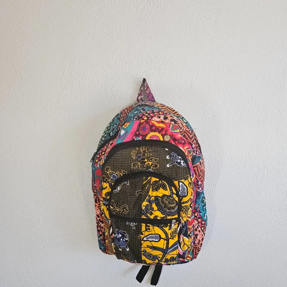 Backpack - Picture 4 of 7